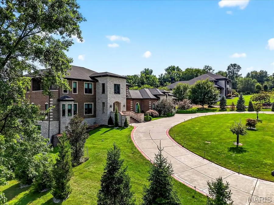 13354 Thornhill Drive, Saint Louis, MO 63131 - #2
