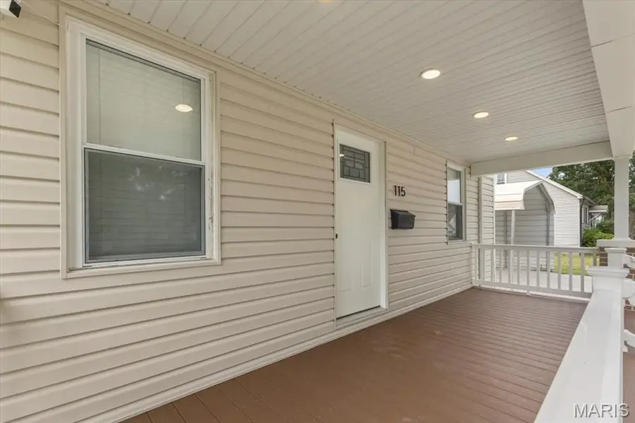 115 S Fillmore Street, Red Bud, IL 62278 - #3