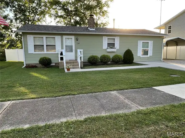 714 S Bond Street, Cuba, MO 65453