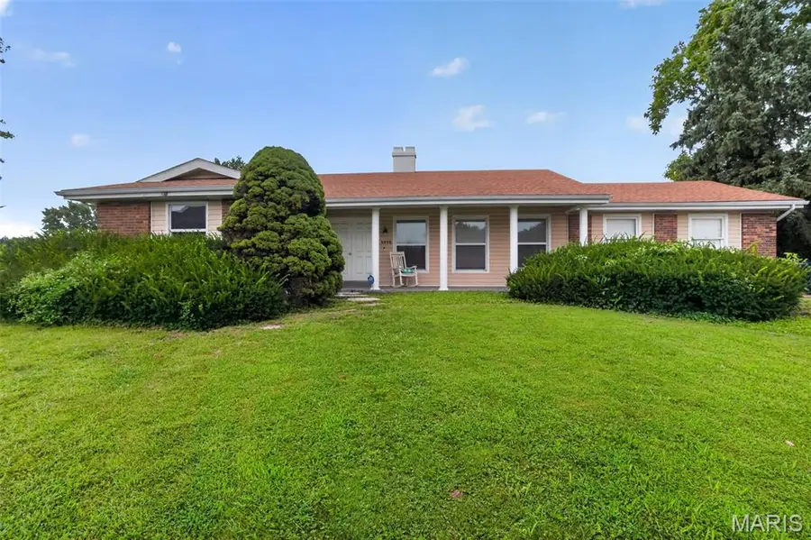5998 Sir Edward Court, Florissant, MO 63033 - #2
