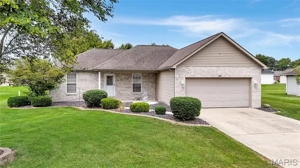 262 Newport Drive, Aviston, IL 62216
