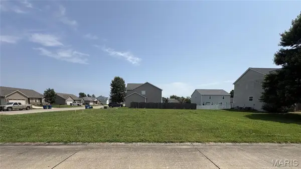 1001 Peach Lane, New Baden, IL 62265