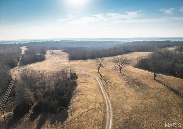 00 Trachsel Ln, Holts Summit, MO 65043