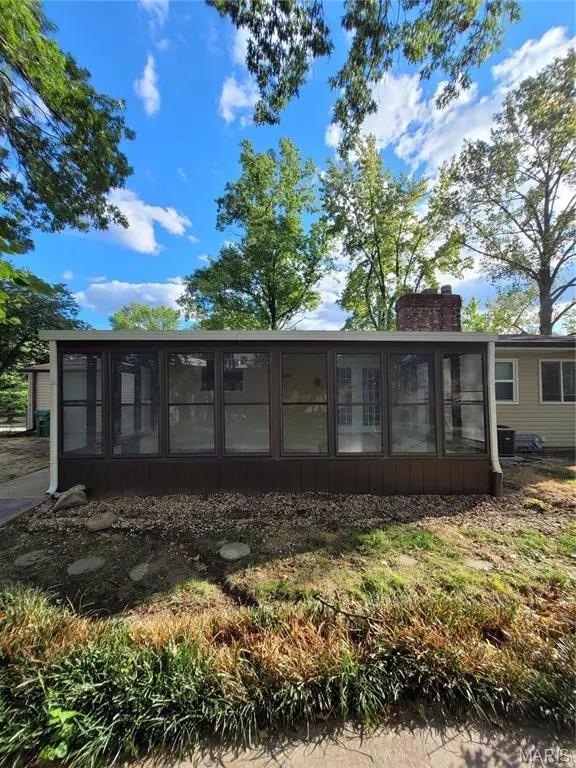 10315 Julius Northway, Saint Louis, MO 63127 - #3