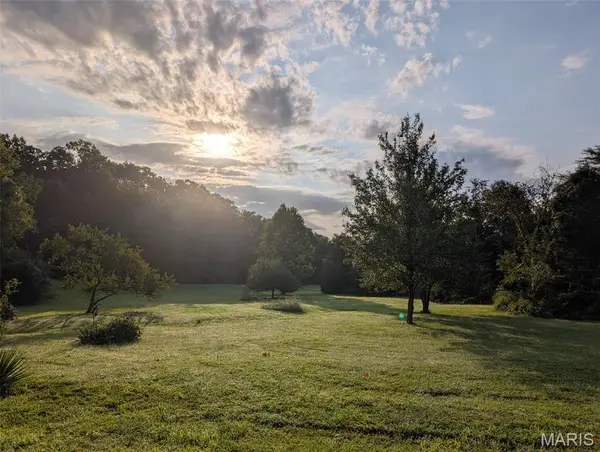 4036 Canebrake Valley Drive, Dittmer, MO 63023