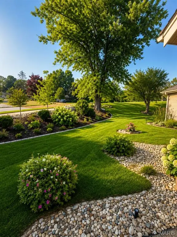 944 Ridgetree Lane, Des Peres, MO 63131 - #2