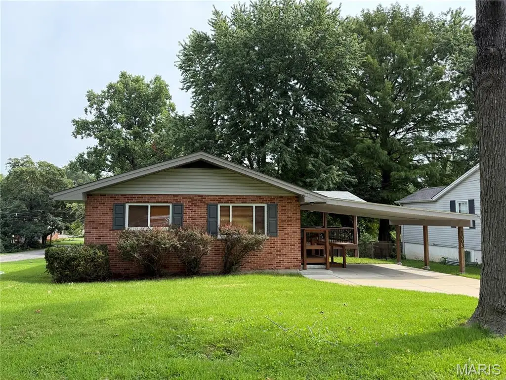 1003 Saint Denis Street, Florissant, MO 63031 - #1