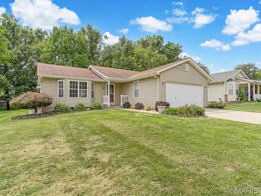 326 Briarwood Drive, Waterloo, IL 62298 - #2