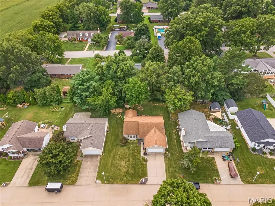 326 Briarwood Drive, Waterloo, IL 62298 - #3