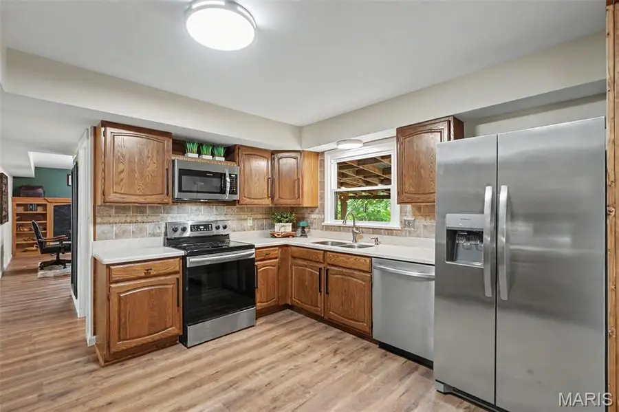 34 Oakwood Lane, Warrenton, MO 63383 - #2