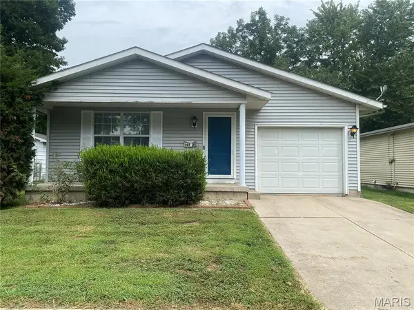 705 E Main Street, Greenville, IL 62246