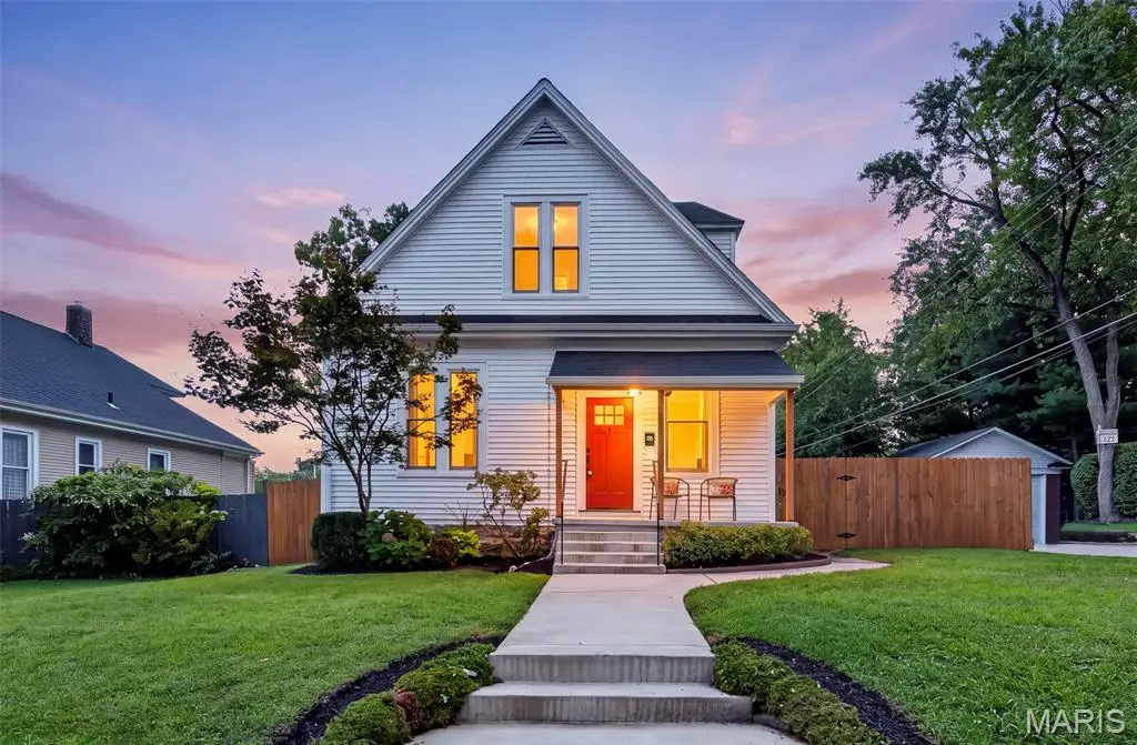 118 Lindenwood Avenue, Saint Charles, MO 63301 - #1