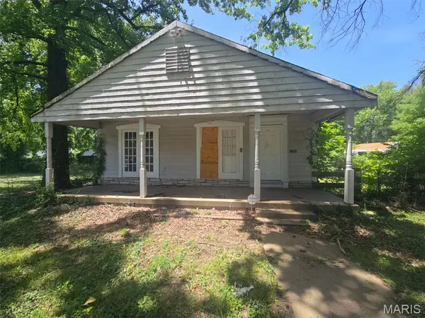 11825 Larimore Road, St Louis, MO 63138