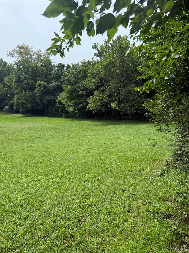 4984 Ambs Road, Tesson Ferry, MO 63128 - #2