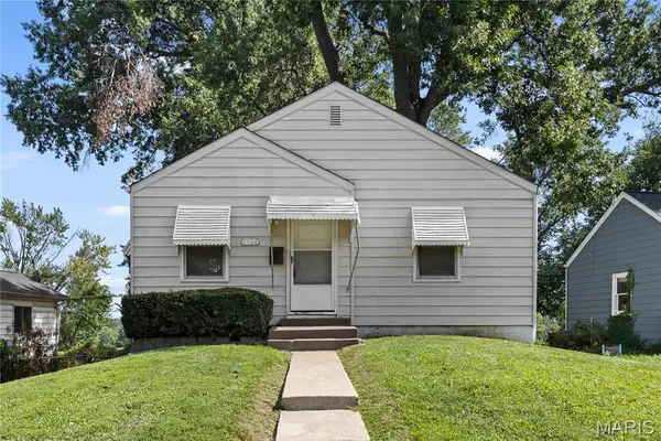 7724 Horatio Drive, St Louis, MO 63121