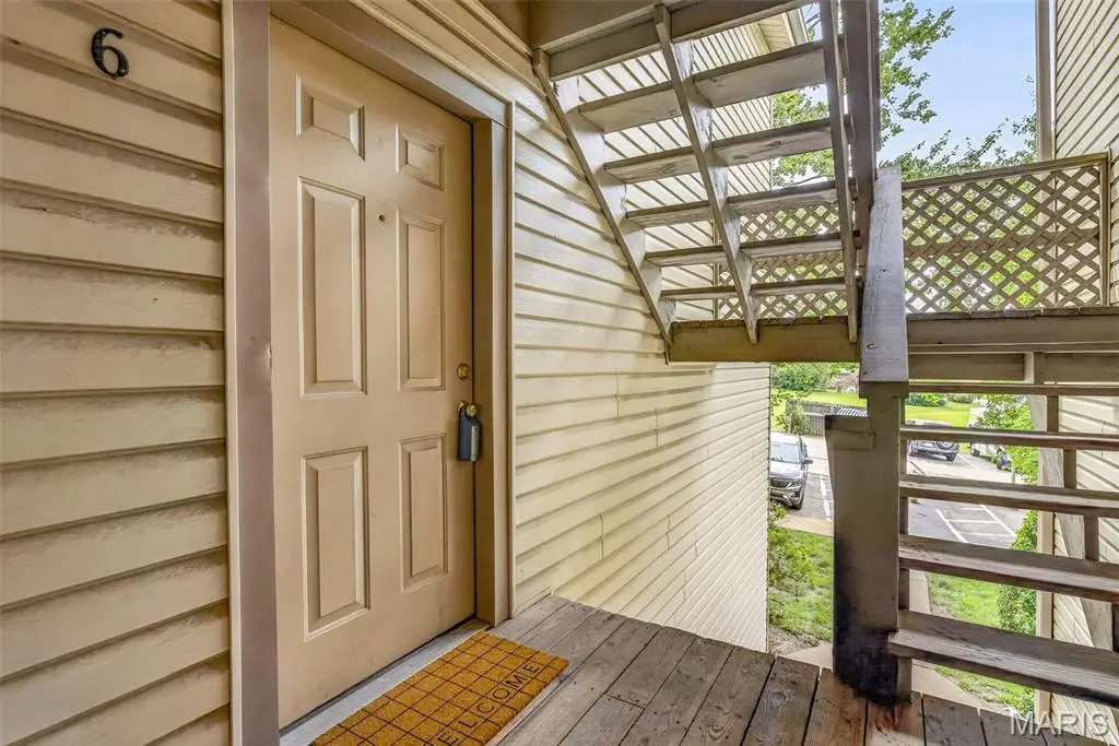 1211 Mangrove Lane #6, Saint Louis, MO 63125 - #1