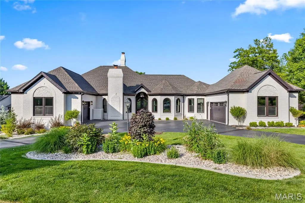 5 Shelbourne Wood Court, Weldon Spring, MO 63304 - #1