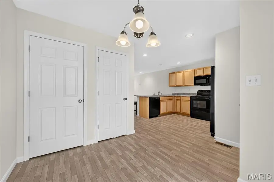 352 Fall Harvest Parkway, Wentzville, MO 63385 - #2