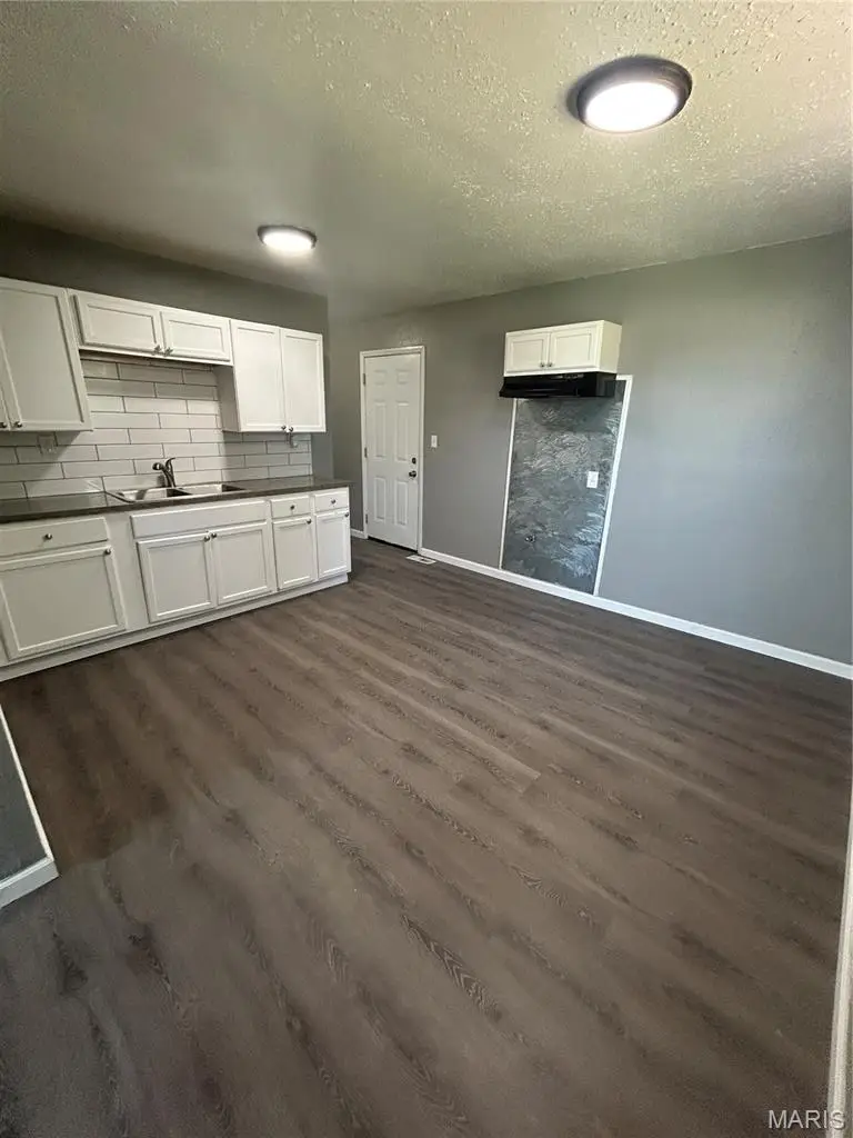 1700 Theodore Lane, Cahokia, IL 62206 - #3