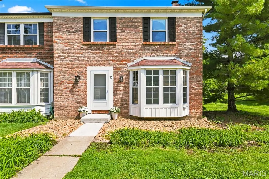 16 Coach Court, Saint Peters, MO 63376 - #1