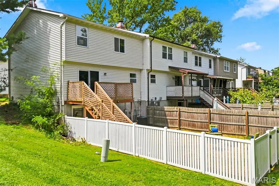 16 Coach Court, Saint Peters, MO 63376 - #3