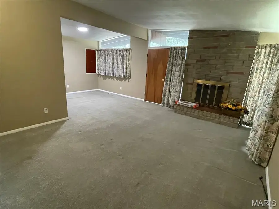 7222 Boellner Drive, Hazelwood, MO 63042 - #3