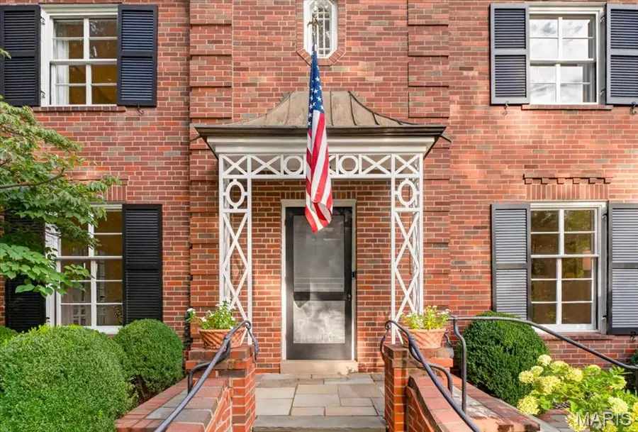 14 Daniel Road, Saint Louis, MO 63124 - #2