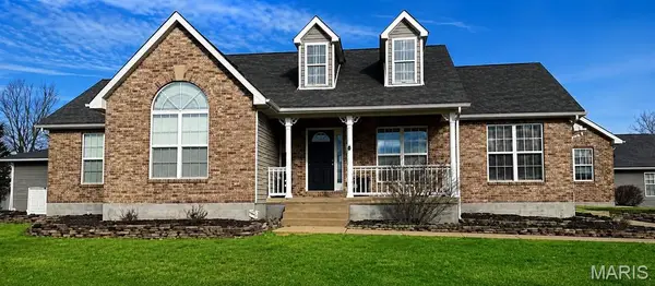 201 Arrowhead Lane, Farmington, MO 63640