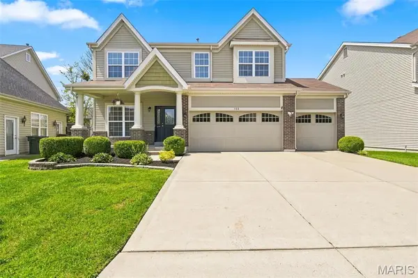 103 Berry Manor Circle, St Peters, MO 63376