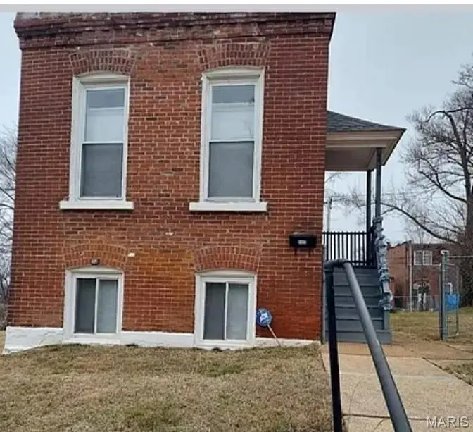 4463 Bessie Avenue, Saint Louis, MO 63115 - #1