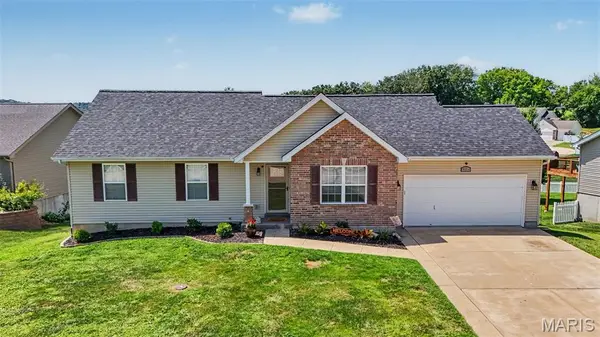 7034 Brooks Farm Drive, House Springs, MO 63051