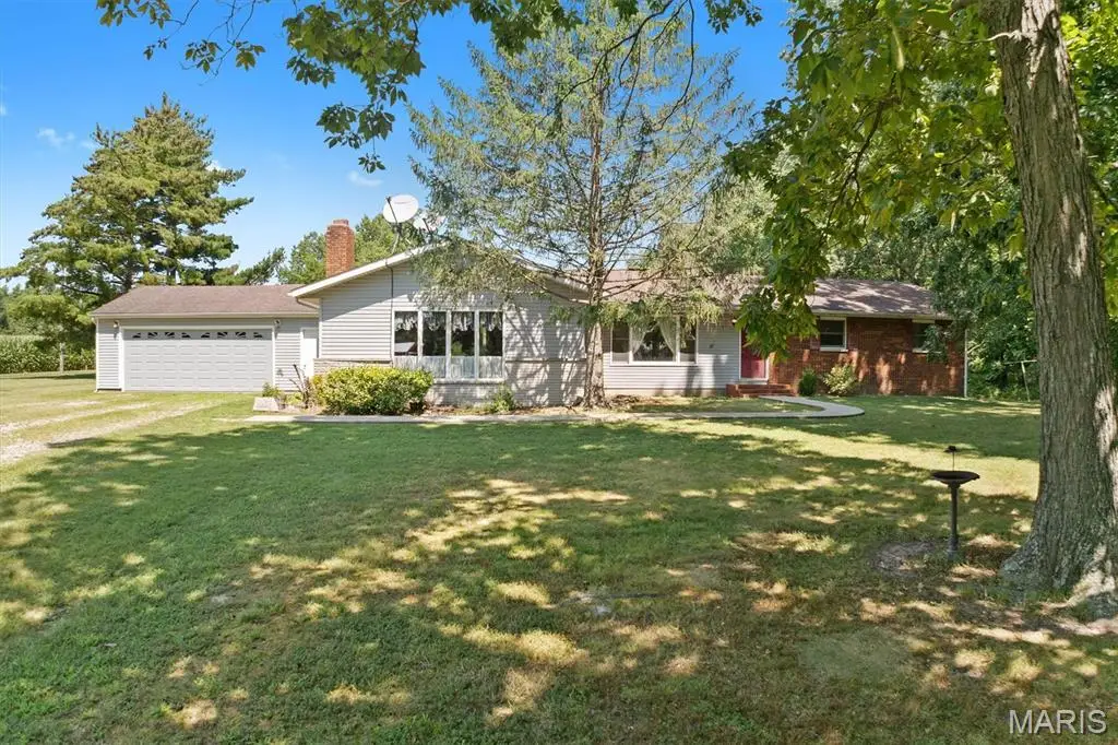 5820 East Copple Rd., Walnut Hill, IL 62893 - #1