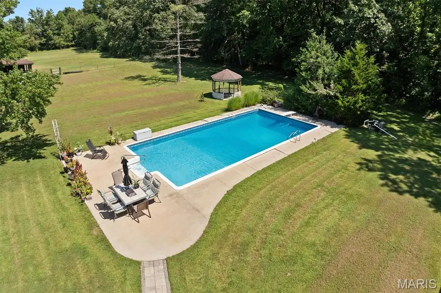 5820 East Copple Rd., Walnut Hill, IL 62893 - #3