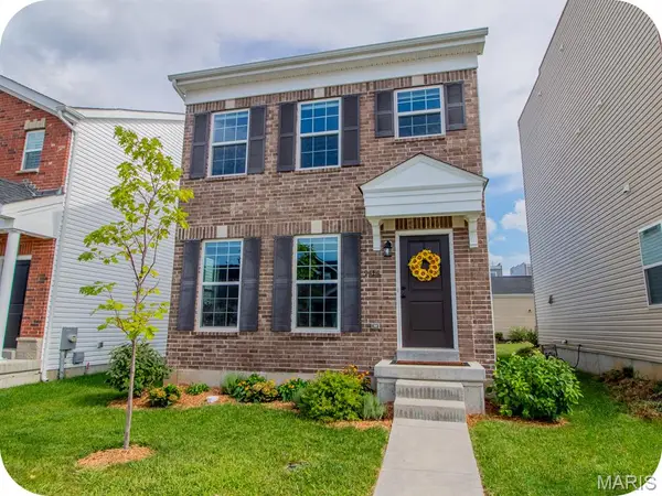 9414 Woolworth Drive, Crestwood, MO 63126