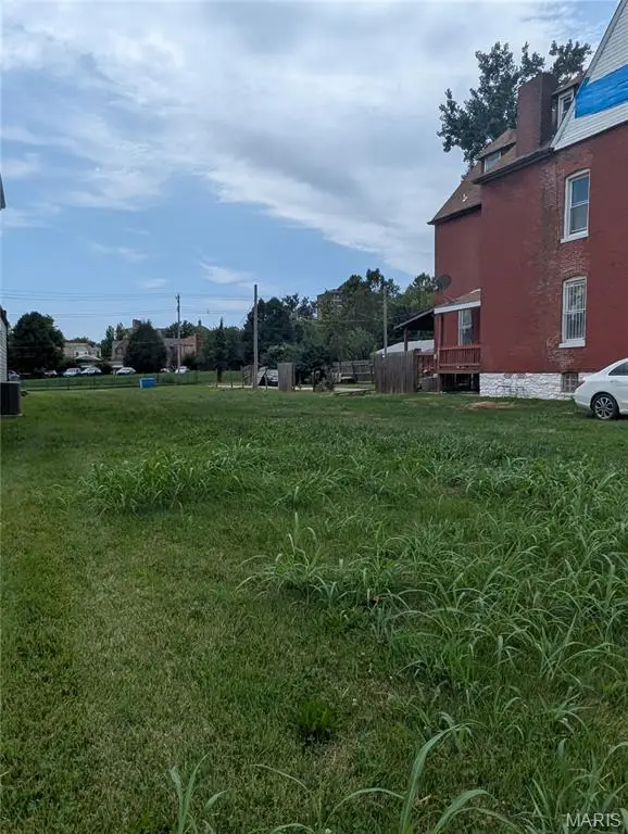4320 Washington Boulevard, Saint Louis, MO 63108 - #2