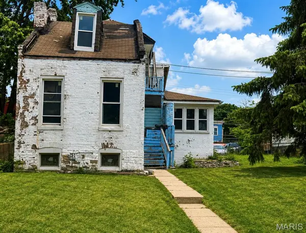 3716 Oregon Avenue, St Louis, MO 63118