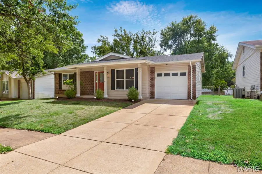 660 Twigwood Drive, Ballwin, MO 63021 - #3