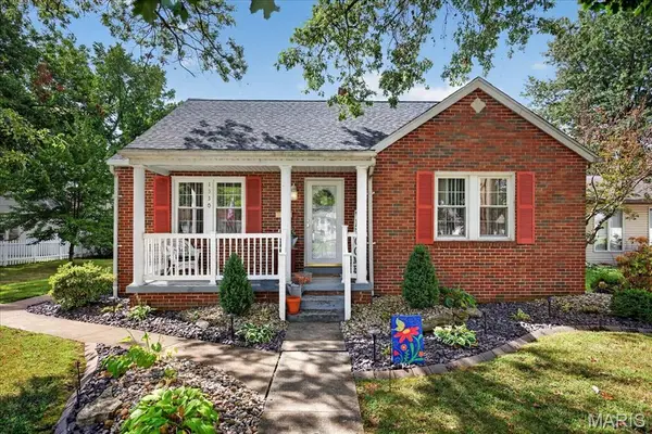1530 Livingston Street, Carlyle, IL 62231