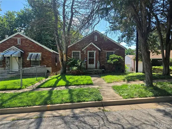 5516 Acme Avenue, St Louis, MO 63136
