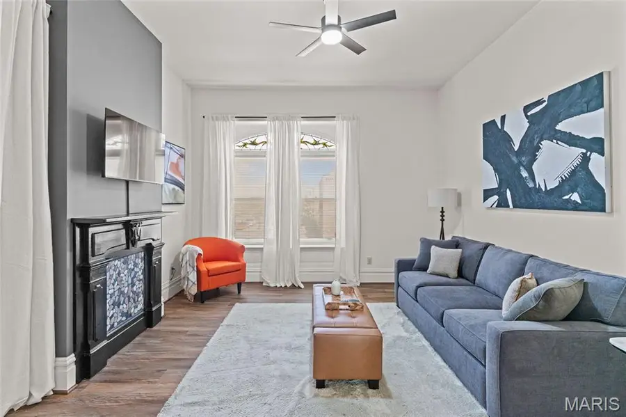 926 Allen Avenue, Saint Louis, MO 63104 - #3