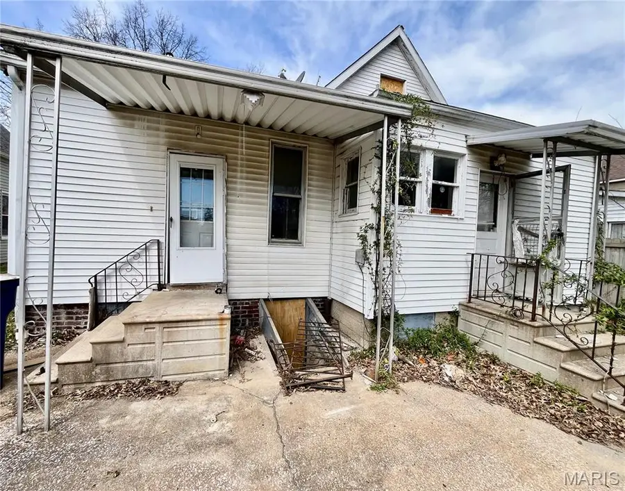 802 E D Street, Belleville, IL 62220 - #3