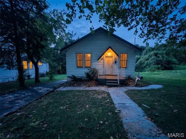 423 Fork Drive, St Louis, MO 63137