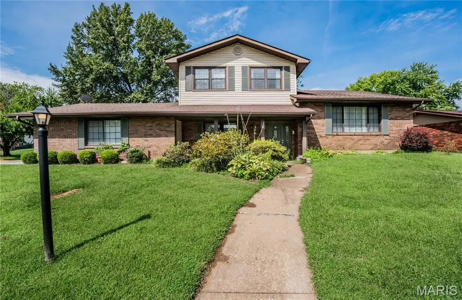 59 Stacy Drive, Fairview Heights, IL 62208 - #2