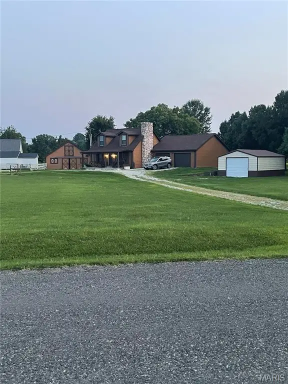 3337 Sand Road, Edwardsville, IL 62025 - #1