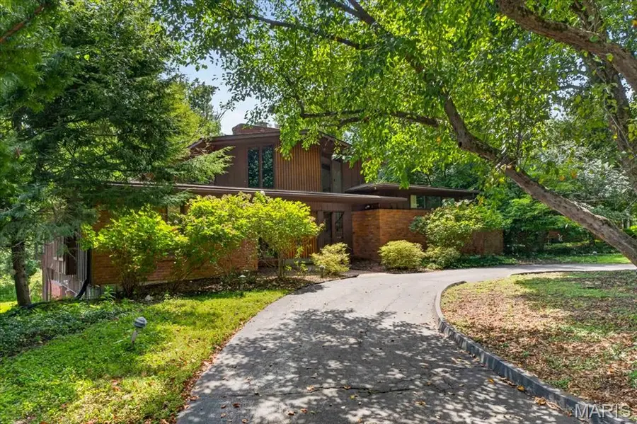 2 Villa Coublay, Frontenac, MO 63131 - #3