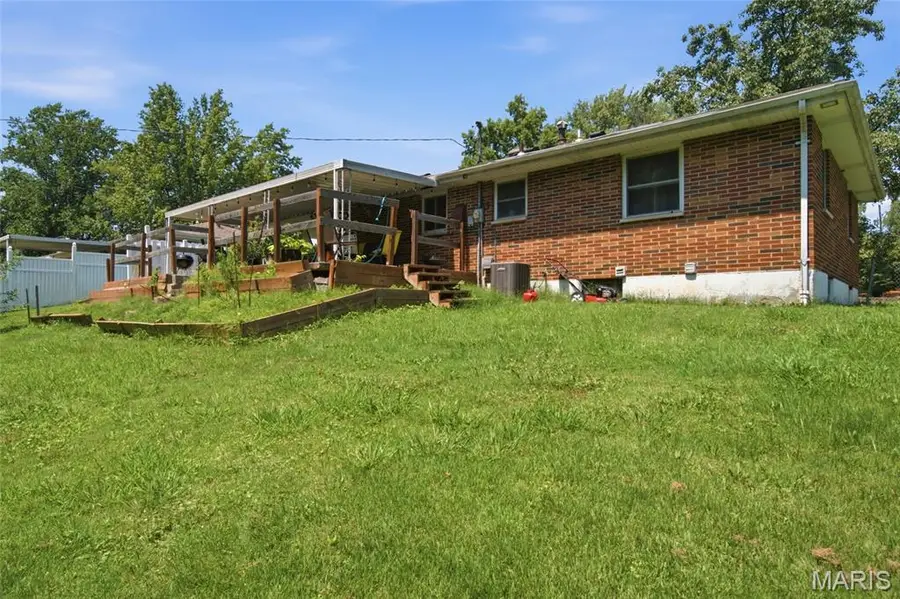 808 Wilshire Drive, Belleville, IL 62223 - #3