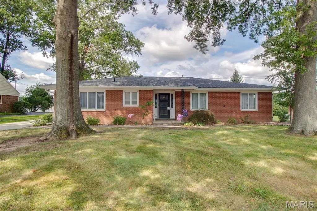 3212 Morkel Drive, Godfrey, IL 62035 - #1