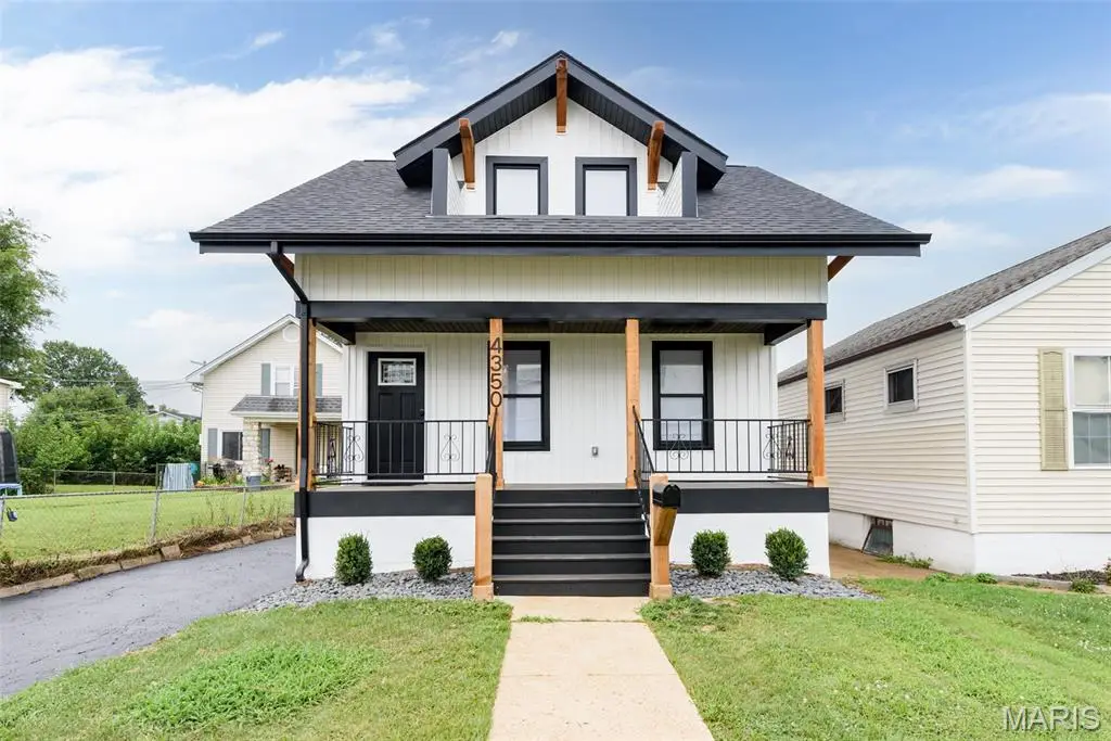 4350 Fairview Avenue, Saint Louis, MO 63116 - #1