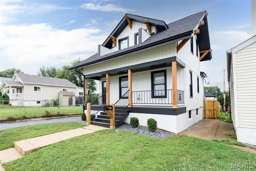 4350 Fairview Avenue, Saint Louis, MO 63116 - #3