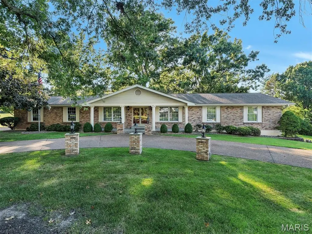 1949 Roth Drive, Saint Louis, MO 63131 - #1
